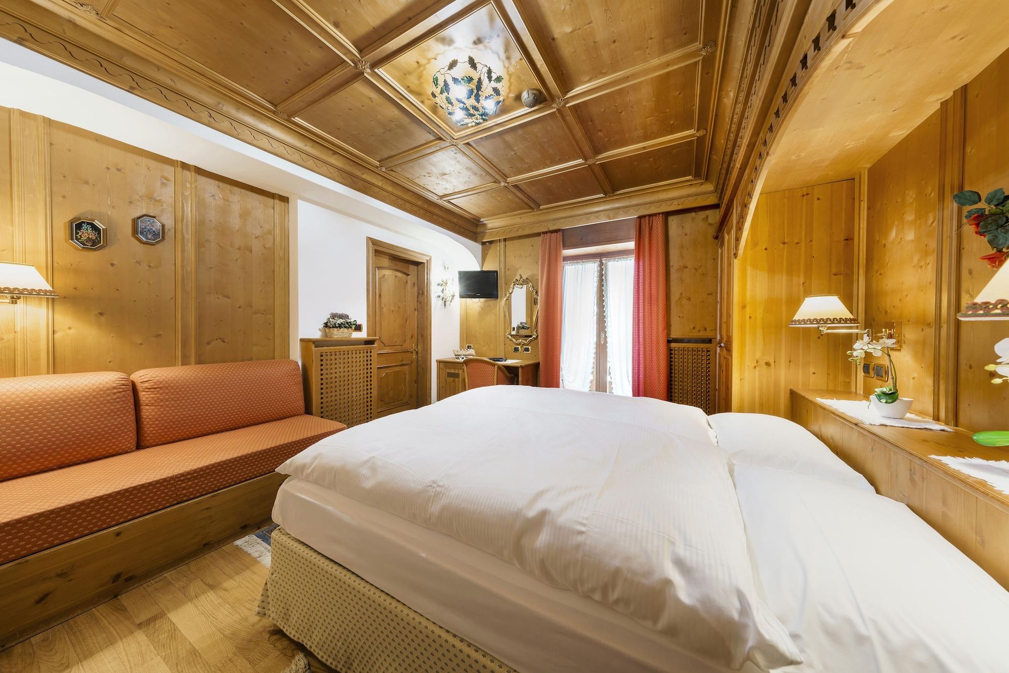 Hotel Columbia & Spa コルティーナ・ダンペッツォ エクステリア 写真
